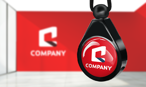 Autonilmaisin punaisella brändilogolla