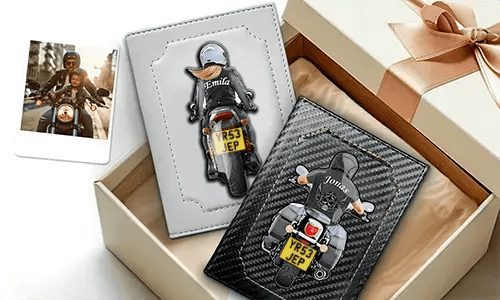 Personalizovaný držák na dokumenty pro motocykl se jménem a registračním číslem – dárek pro vaši drahou dceru