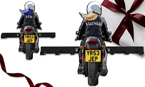 Portachiavi da parete per moto super cool – con il tuo nome e la tua targa!