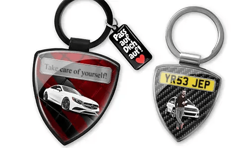 Llave con escudo para marido