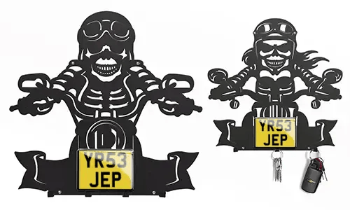 Schlüsselbrett mit Skelett für Motorradfahrer