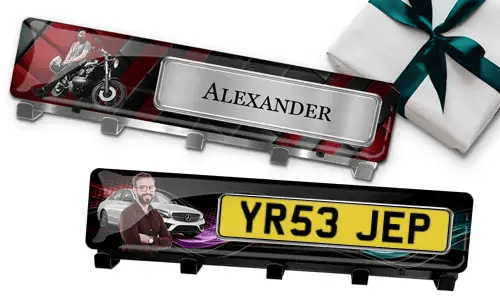 Keyhanger with your picture and license plate
