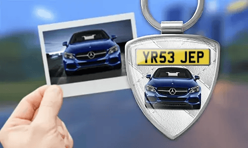 Shield keyring with custom car print