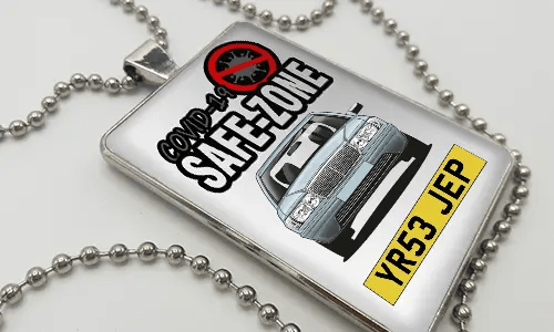 Auto-Safezone-Anhänger mit Weiß Hintergrund und Metallkette Auto-Safezone-Anhänger