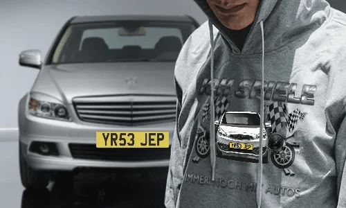 tuning pullover Grau mit dem Wagen auf dem Hintergrund turbo hoodie
